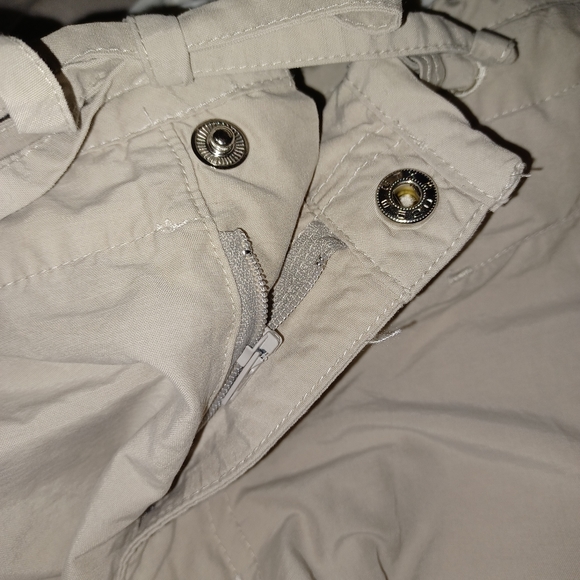 🎄3/$15 Columbia Vintage Y2K Light Tan Nylon Shorts - Picture 7 of 7